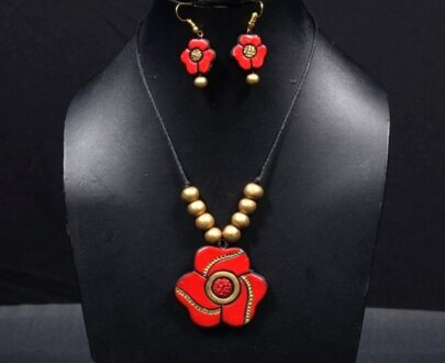 Terracotta Pendant Necklace and Earring Set