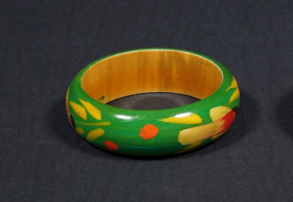 Channapatna wood bangles