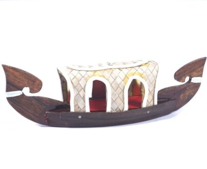 Angroos Handcrafted Wooden one-Man Boat: H 3 x W 6.75 x L 1.25 inches (3  Pcs), Wooden Boat, Kerala handicrafts, Wooden showpiece Decor